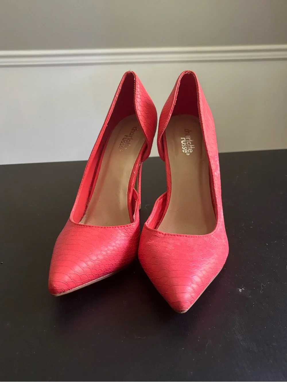 Charlotte Russe Red Pointed-Toe Women's Pumps Heels